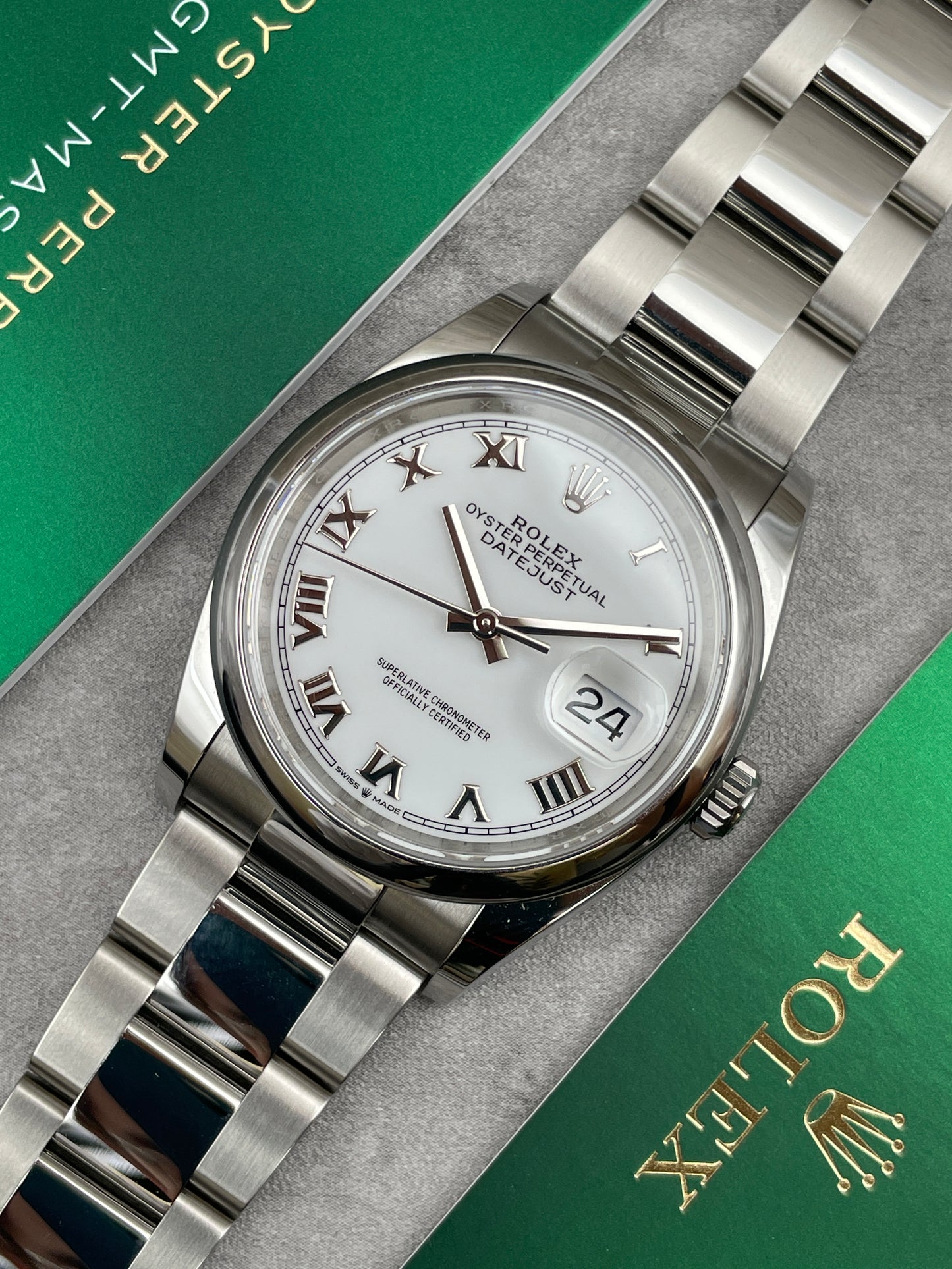 Rolex datejust 36 126200 Roman Dial