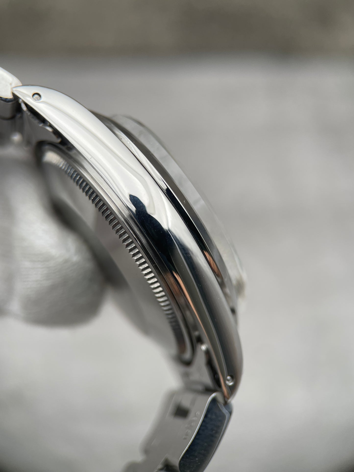Rolex Oyster Perpetual Date 15000 | Custom Dial