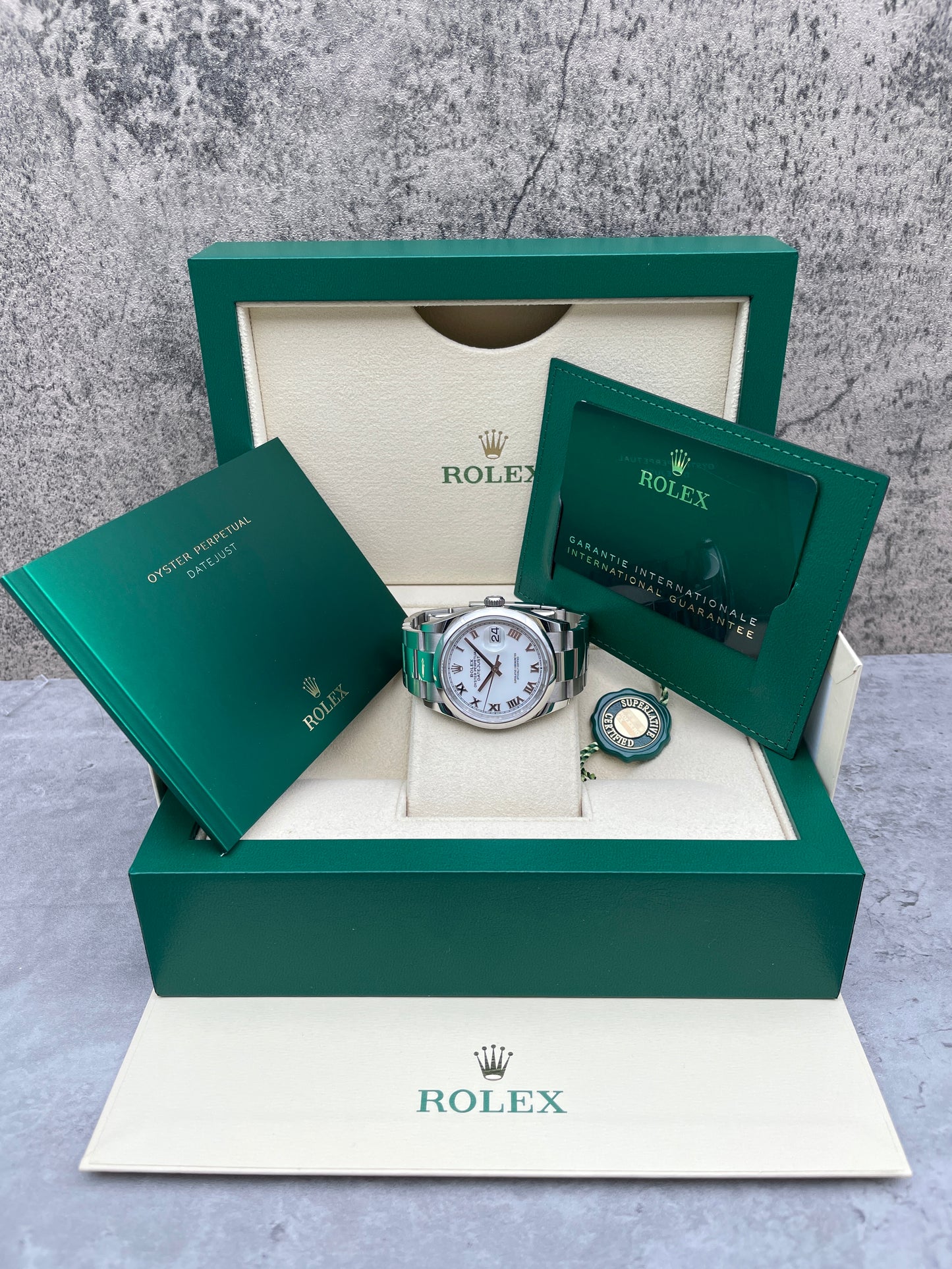 Rolex datejust 36 126200 Roman Dial