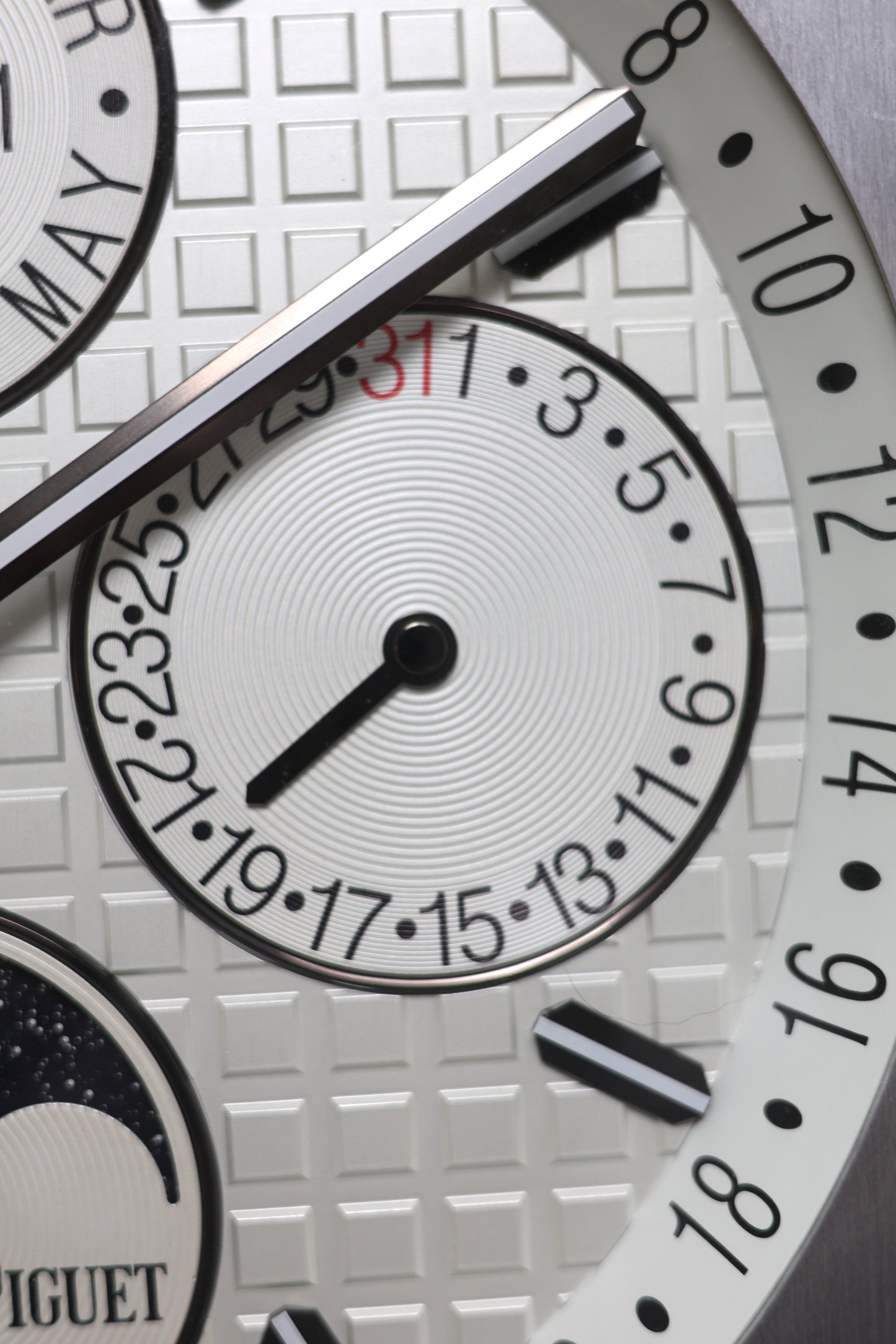 AP Royal Oak Perpetual Calendar Wall Clock