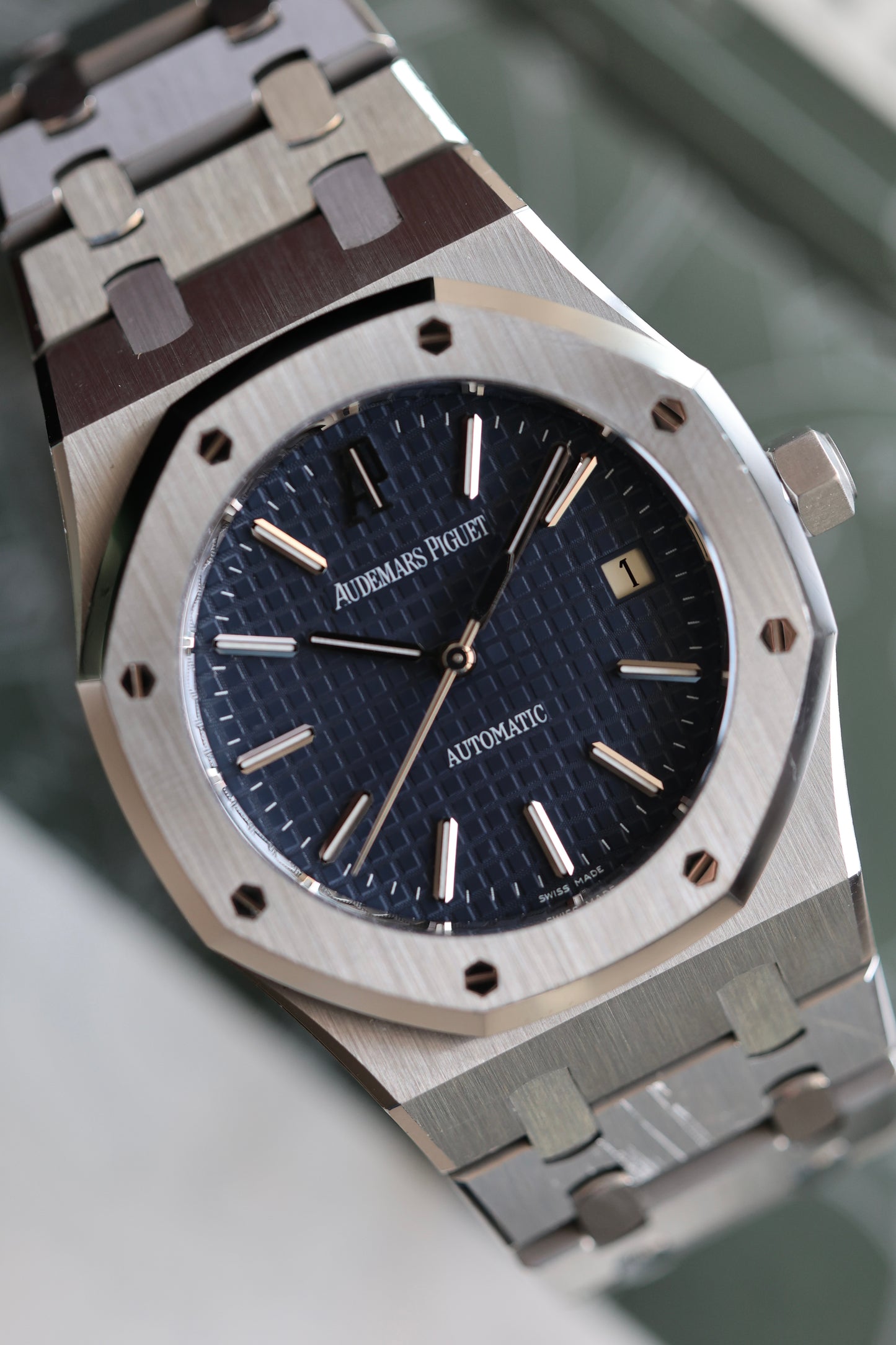 Audemars Piguet Royal Oak 39mm | 15300ST | 2012 Full Set