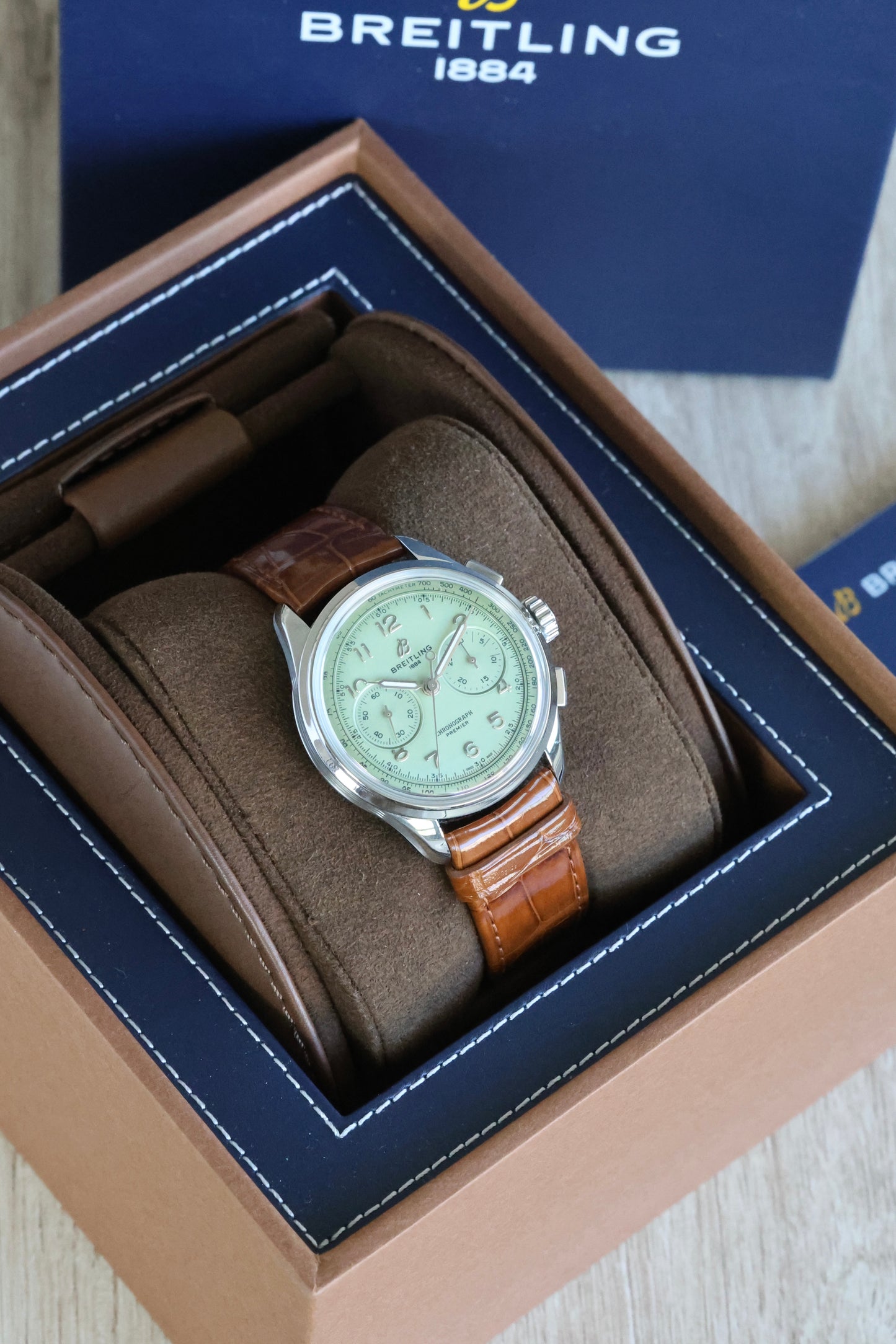 Breitling B09 Chrono | AB0930 |2026