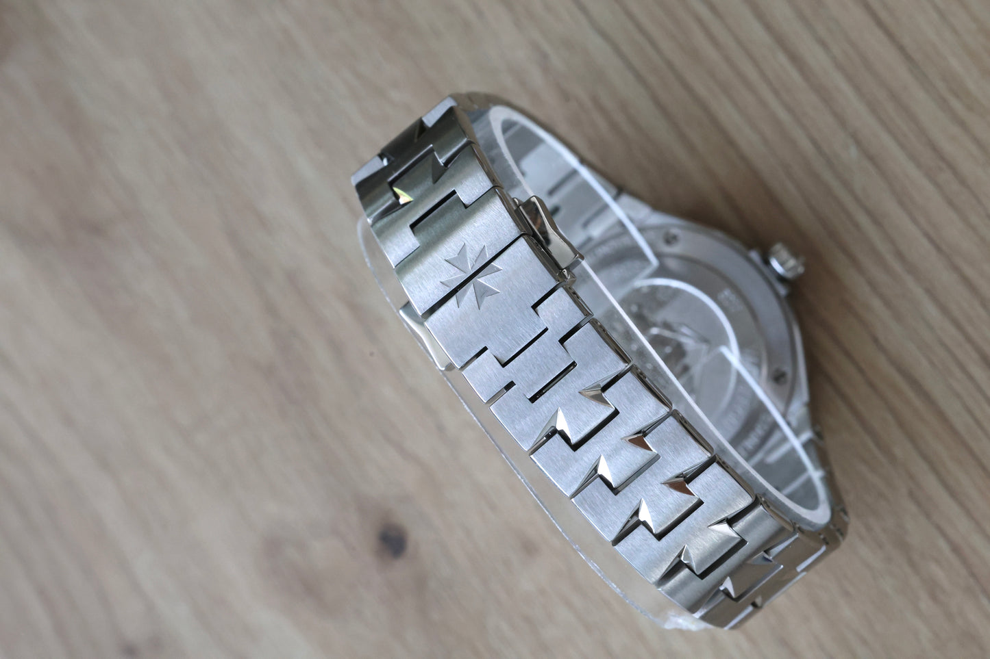 Vacheron Constantin Overseas 25020