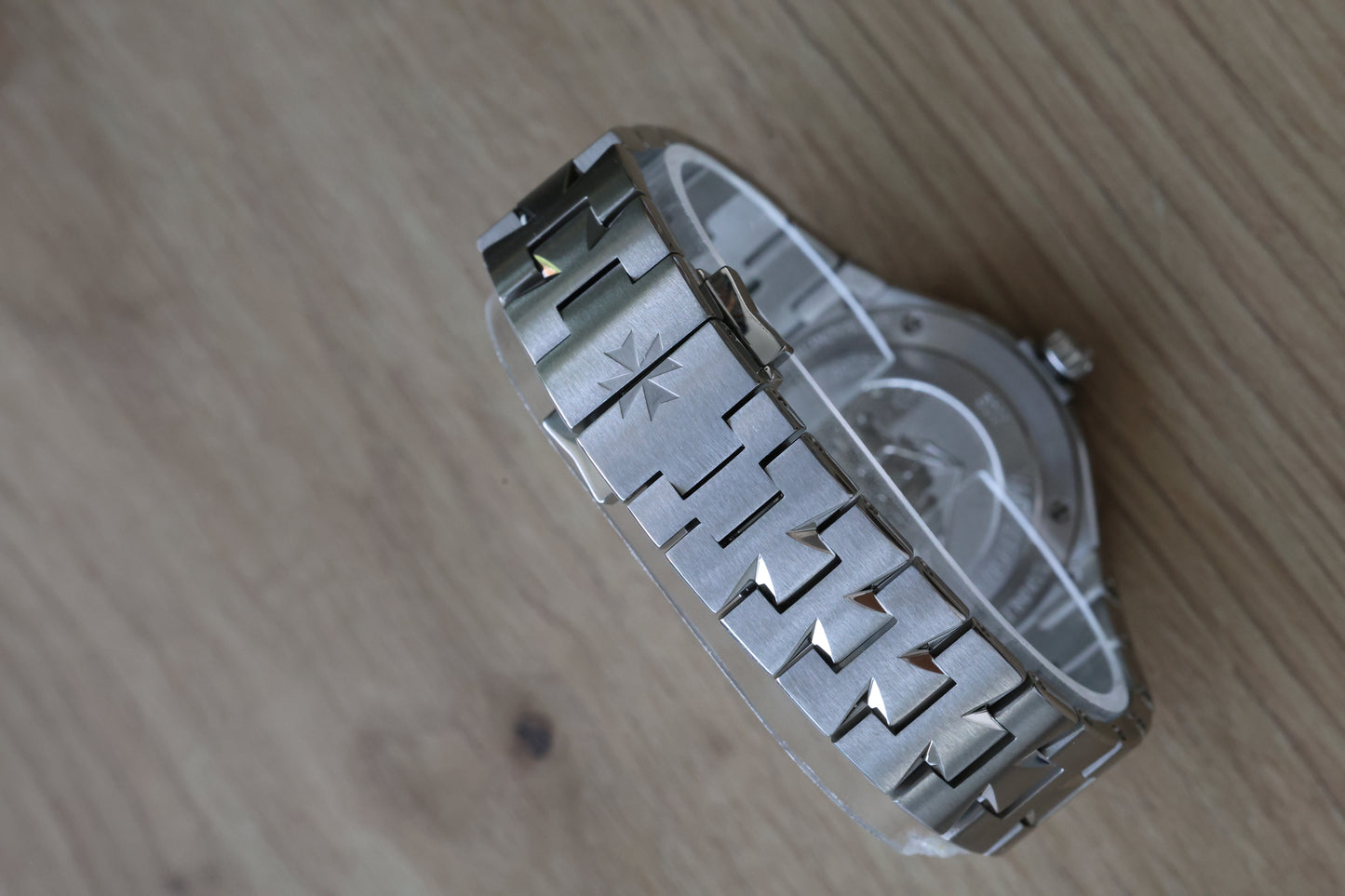 Vacheron Constantin Overseas 25020