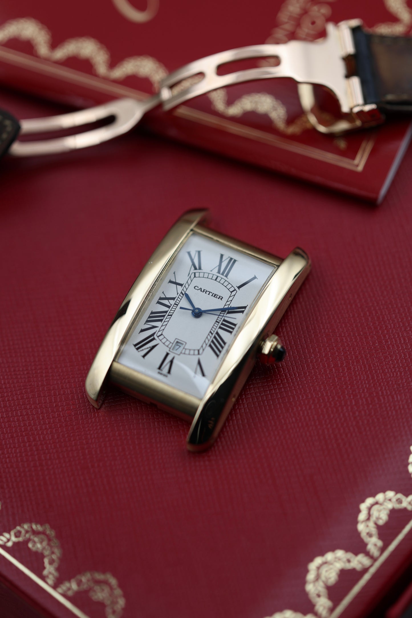 Cartier Tank Americaine Large
