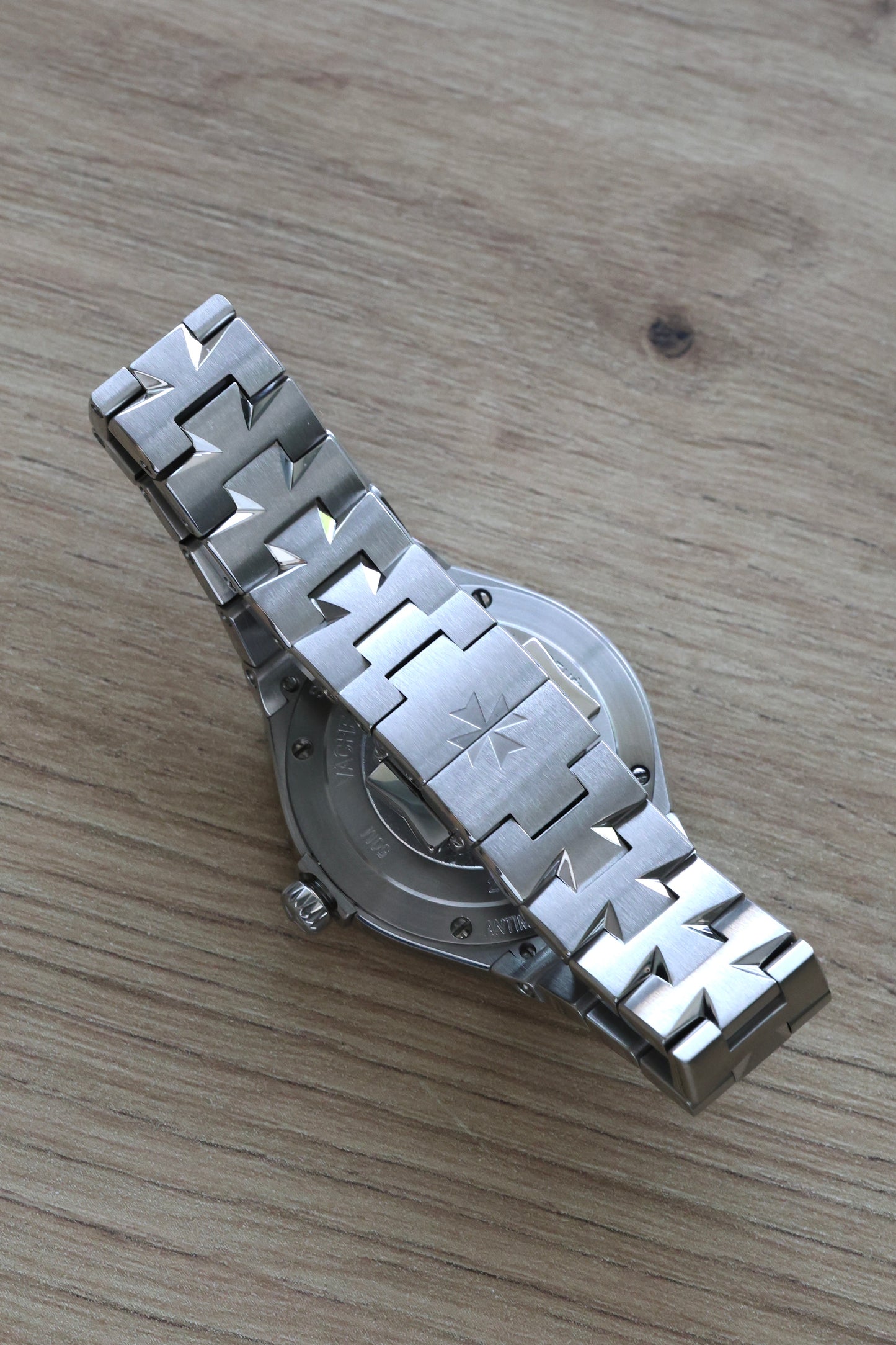 Vacheron Constantin Overseas 25020