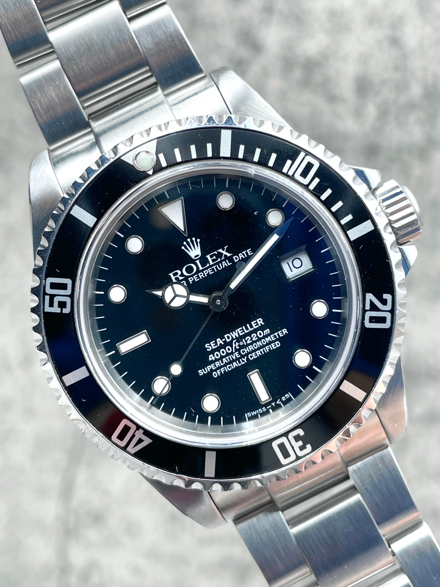 Rolex Sea-Dweller 16600