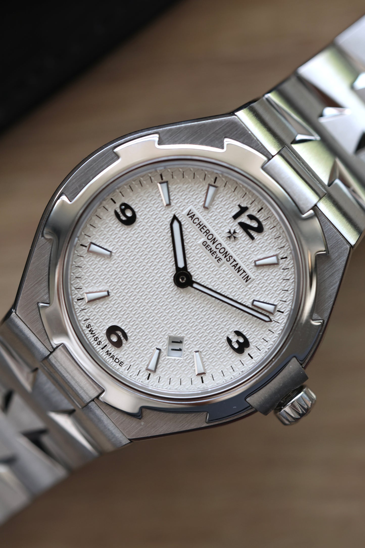 Vacheron Constantin Overseas 25020