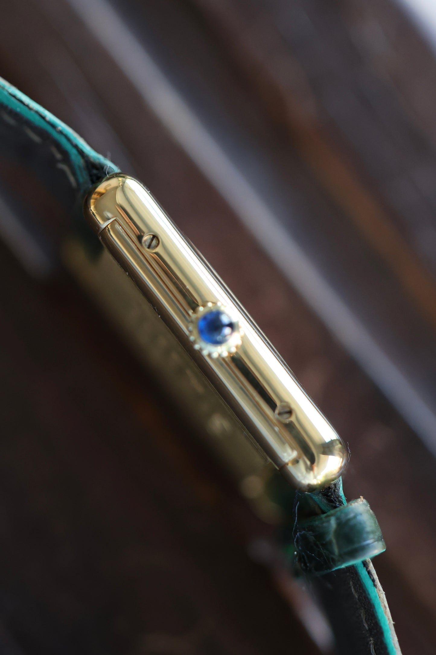 Cartier Tank Must medium
