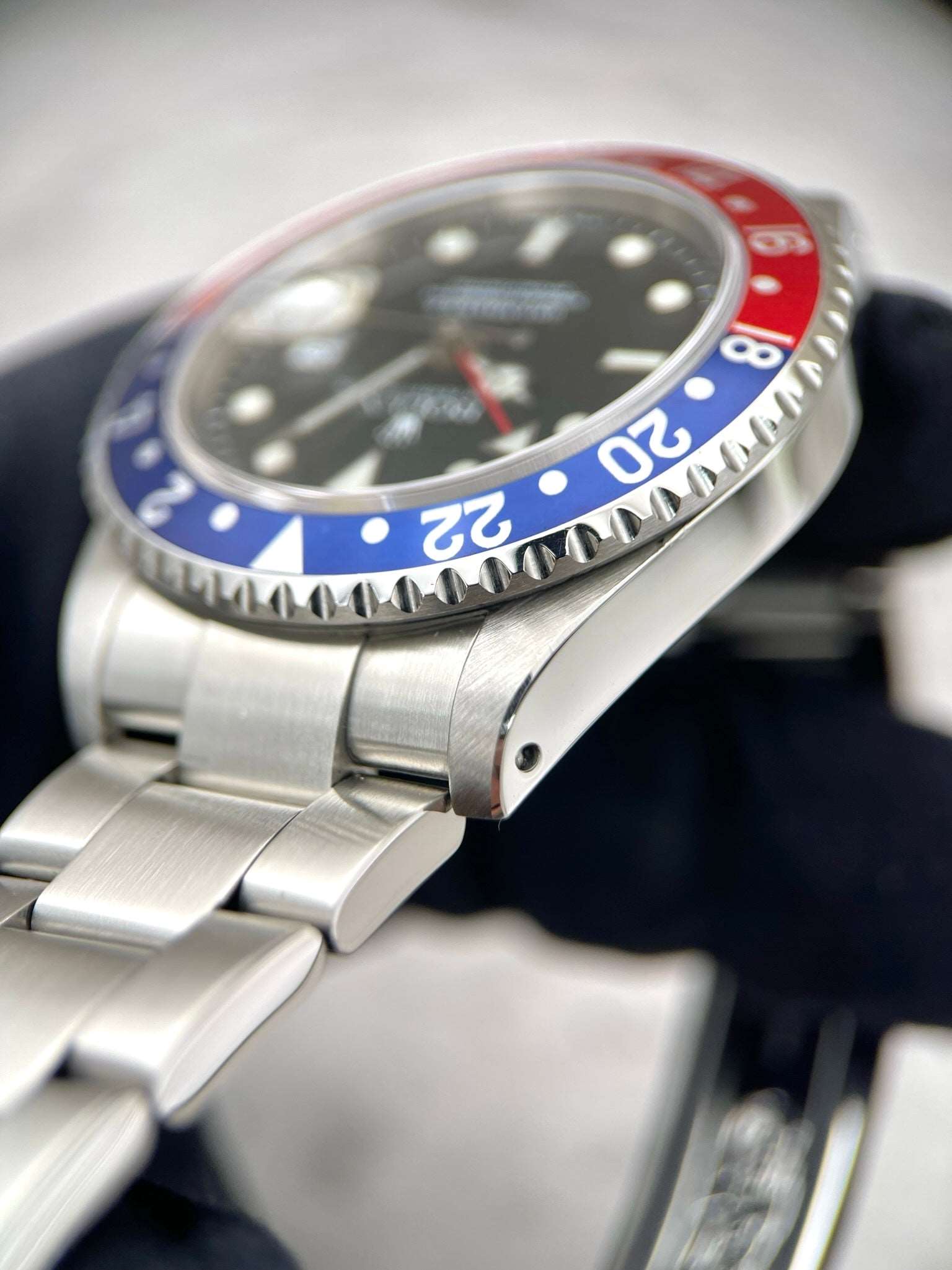 Rolex GMT Master-II Pepsi