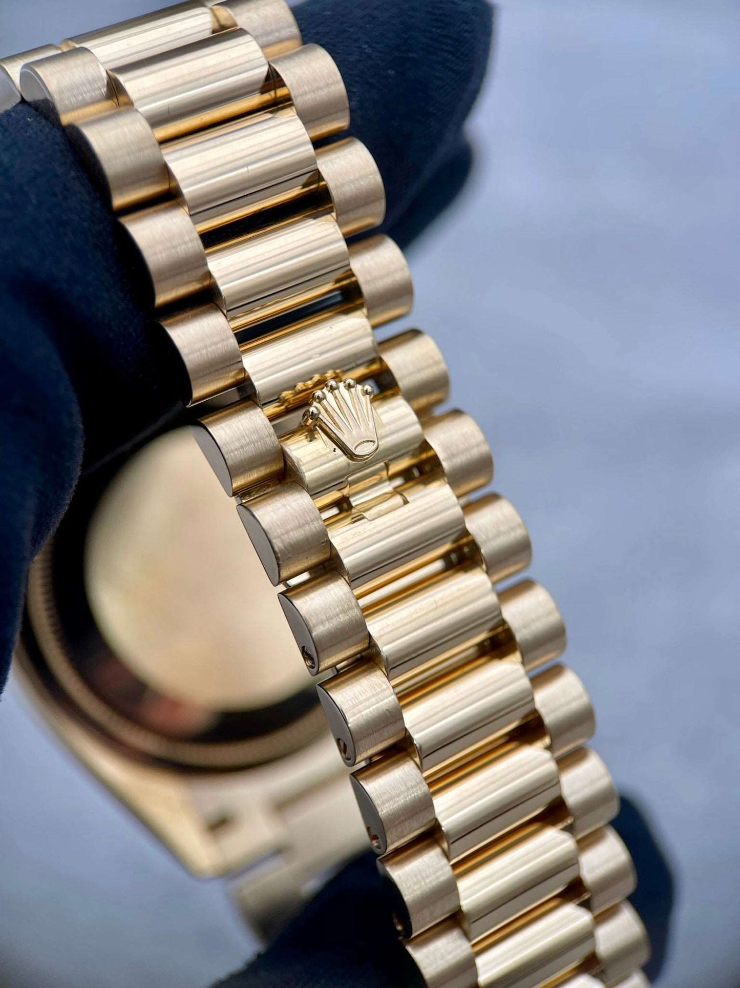 Rolex Day-date 36 Mother of Pearl