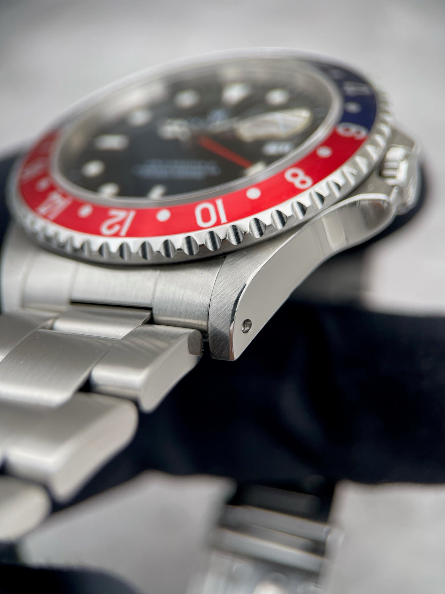 Rolex GMT-Master II Pepsi 16710